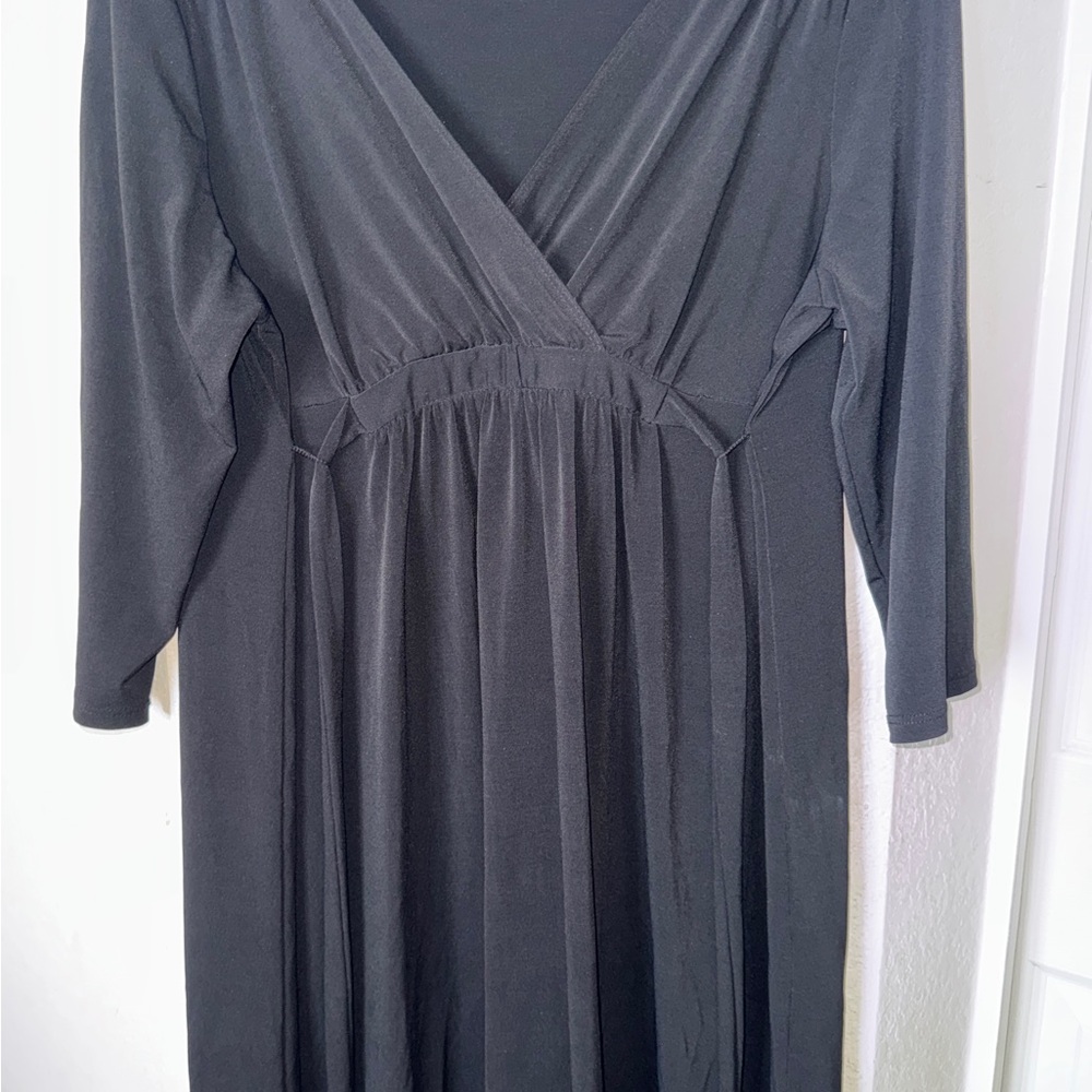 Motherhood Maternity Black V-Neck Dress